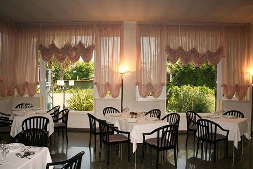 Itaca Hotel Barletta Extérieur photo